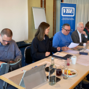 Stv. Vorsitzender Oliver Hintzen, Geschäftsführerin Ines Walter, stv. Vorsitzender Dirk Lederle, Vorsitzender Gerhard Brand und kooptiertes Mitglied in der Verbandsleitung Ruth Schweikert (v.l.n.r.).